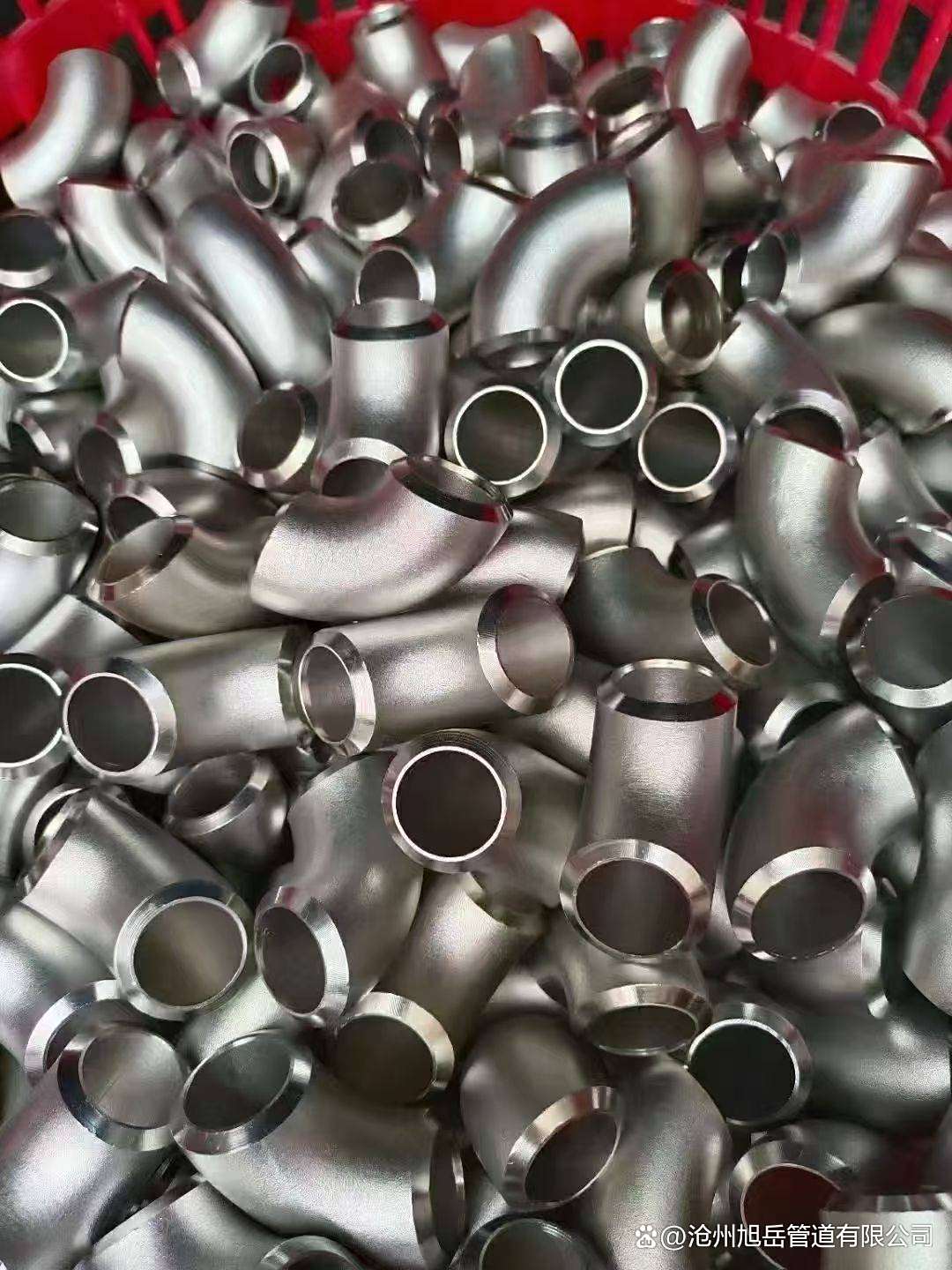 專業沖壓彎頭廠家 打造高品質彎頭與法蘭產品